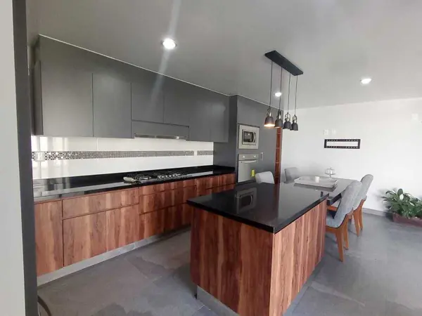Casa en venta en Llano Grande, Metepec — foto 2 de 11