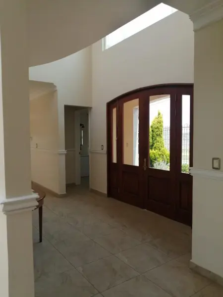 Casa en venta en Cacalomacán, Toluca — foto 3 de 11