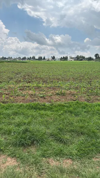 Terreno en venta en Las Peñas, Villa Victoria — foto 3 de 4
