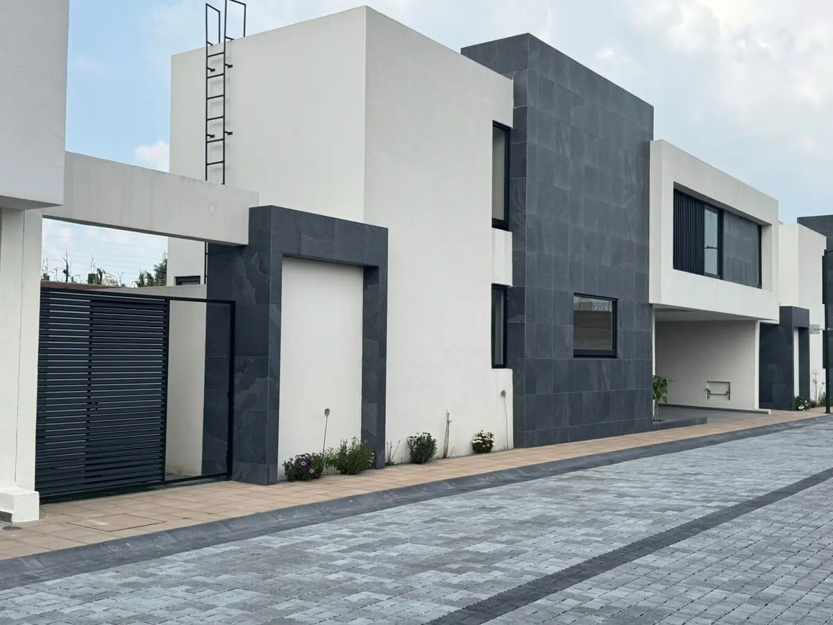 Casa en venta en San Gaspar Tlahuelilpan, Metepec — foto 1 de 15