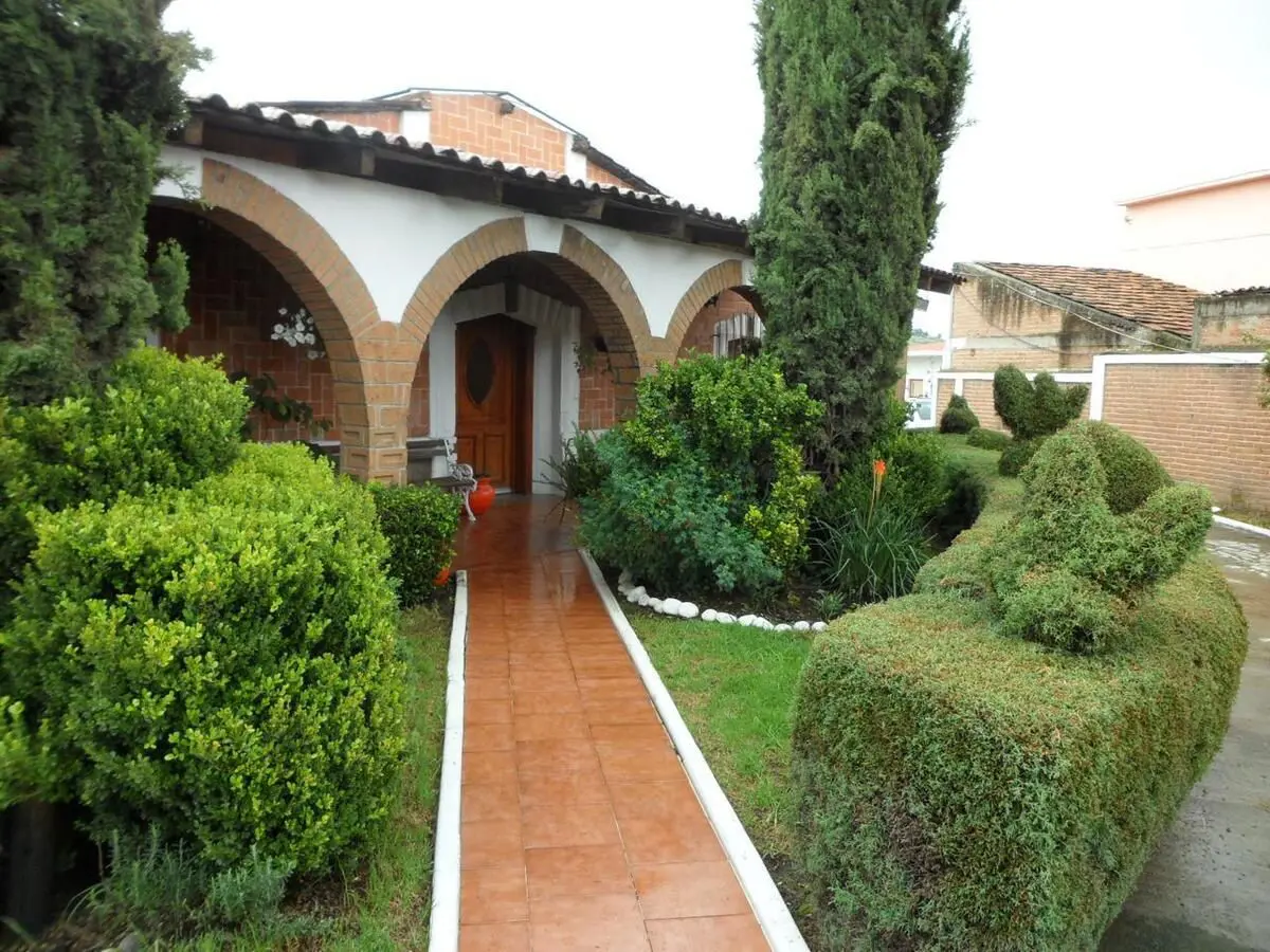 Casa en venta en San Pablo Autopan, Toluca — foto 1 de 13