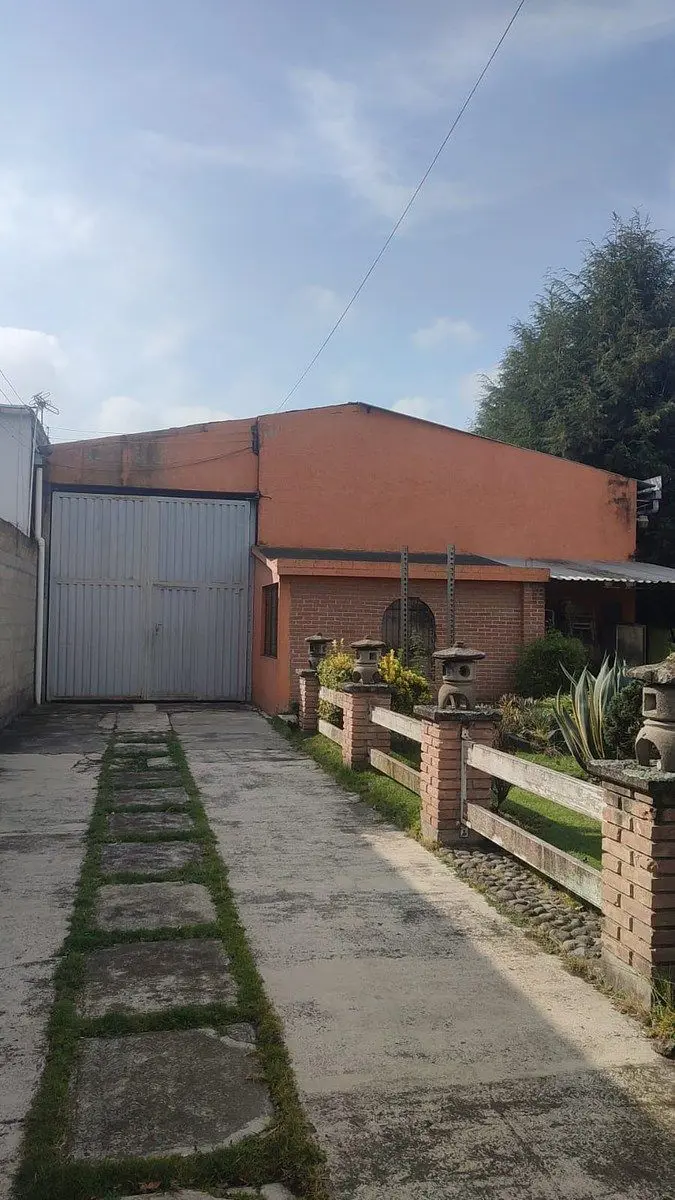 Bodega en renta en San Marcos Yachihuacaltepec, Toluca — foto 1 de 2