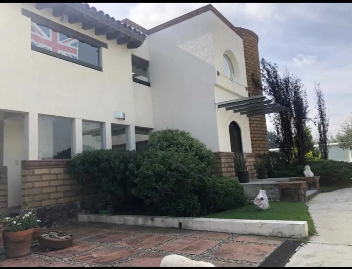 Casa en venta en Cacalomacán, Toluca — foto 1 de 13