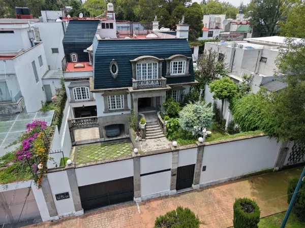 Casa en venta en Lomas de Chapultepec I Sección, Miguel Hidalgo — foto 2 de 42