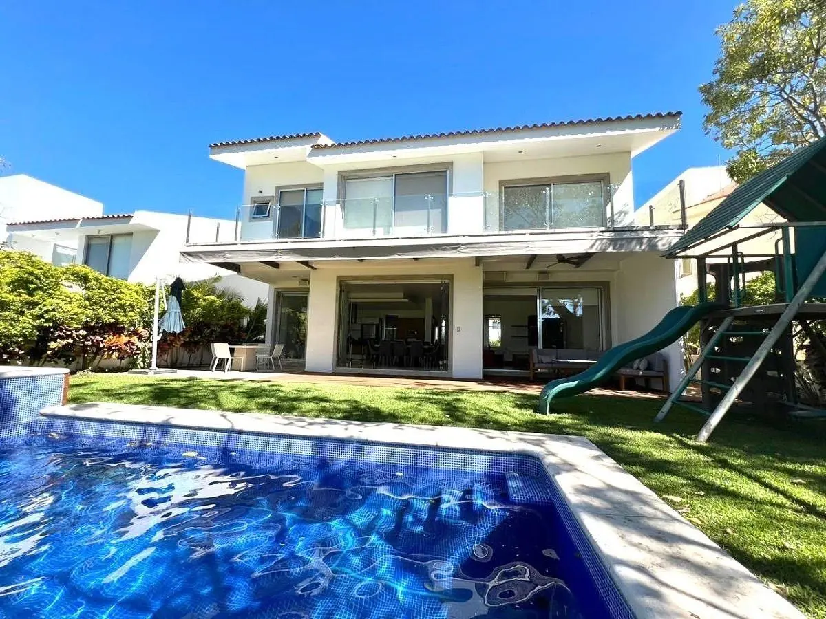 Casa en venta en Paraíso Country Club, Emiliano Zapata — foto 1 de 21