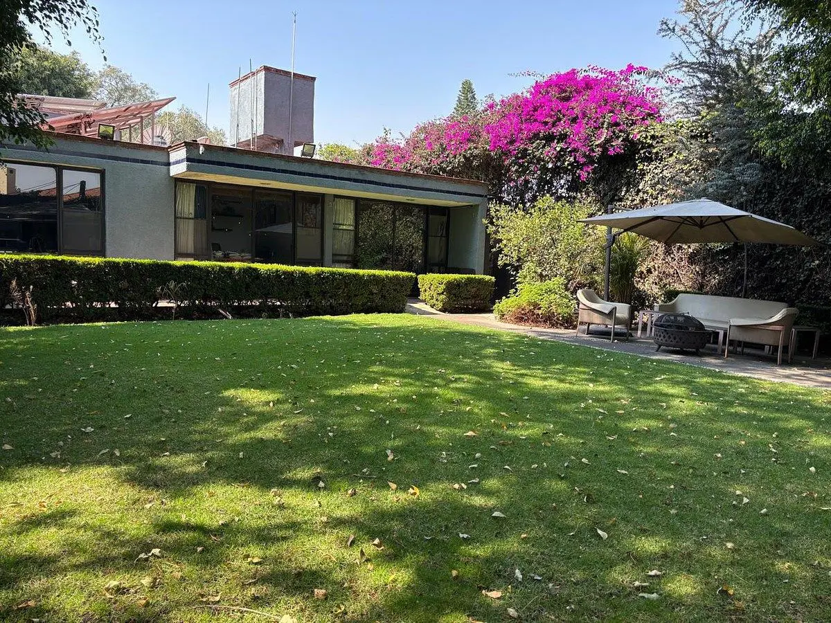 Casa en venta en Jardines del Pedregal, Álvaro Obregón — foto 1 de 28