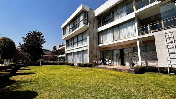 VENTA DE CASA, EN COLONIA LOMAS DE TECAMACHALCO, NAUCALPAN DE JUÁREZ