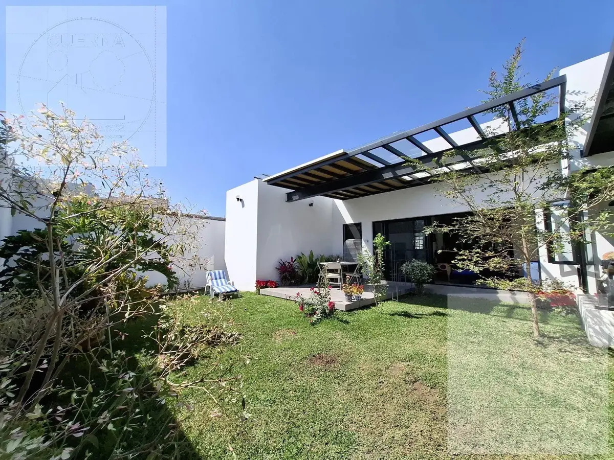 Casa en venta en Jose G Parres, Jiutepec — foto 1 de 29