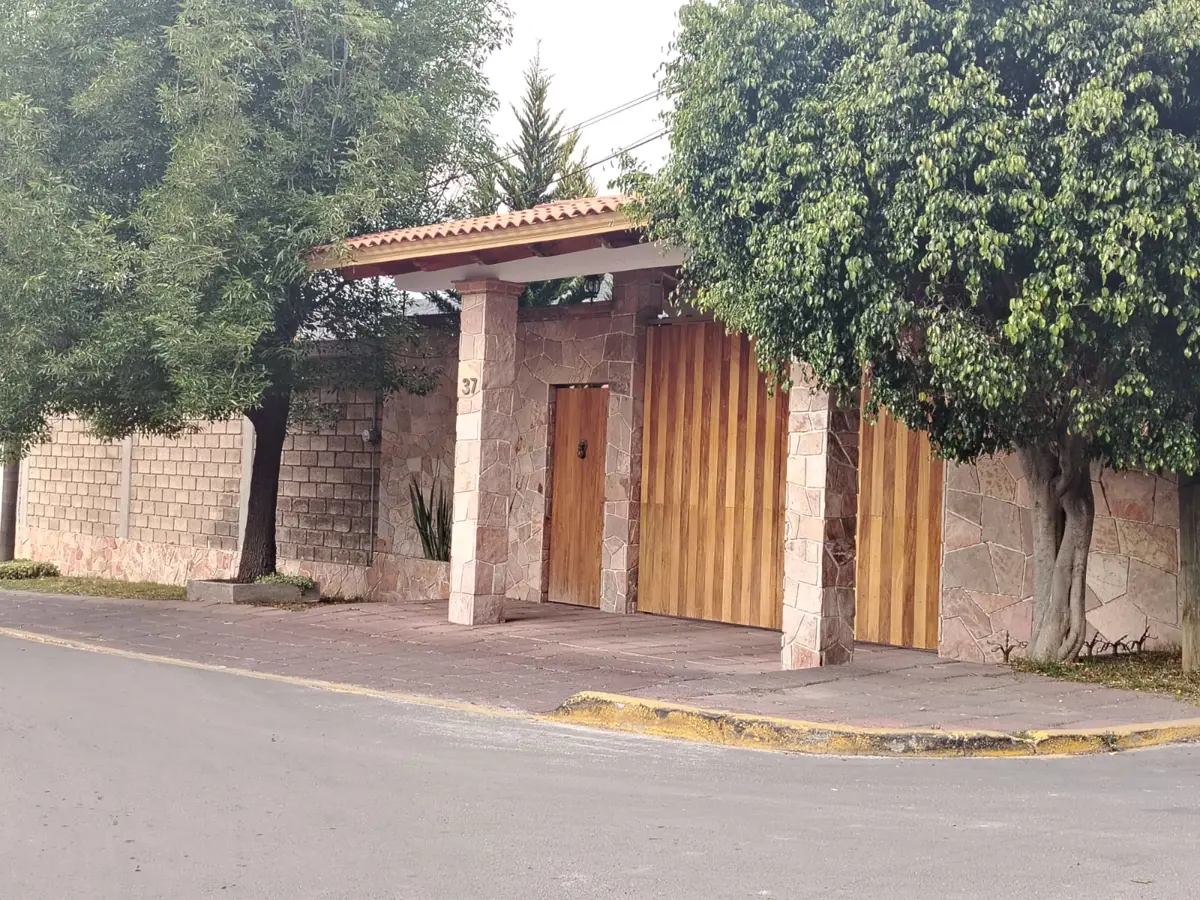 Casa en venta en San Miguel Tlaixpan, Texcoco