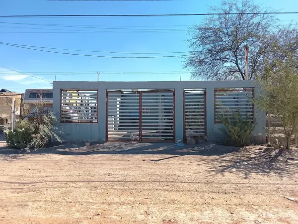 Casa en venta en El Coloso II, Mexicali — foto 3 de 4