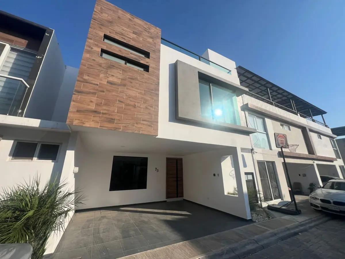 Casa en venta en Fuerte de Guadalupe, Cuautlancingo — foto 1 de 27