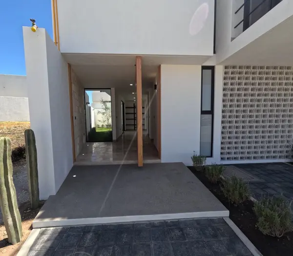 Casa NUEVA EN VENTA JURIQUILLA QUERETARO