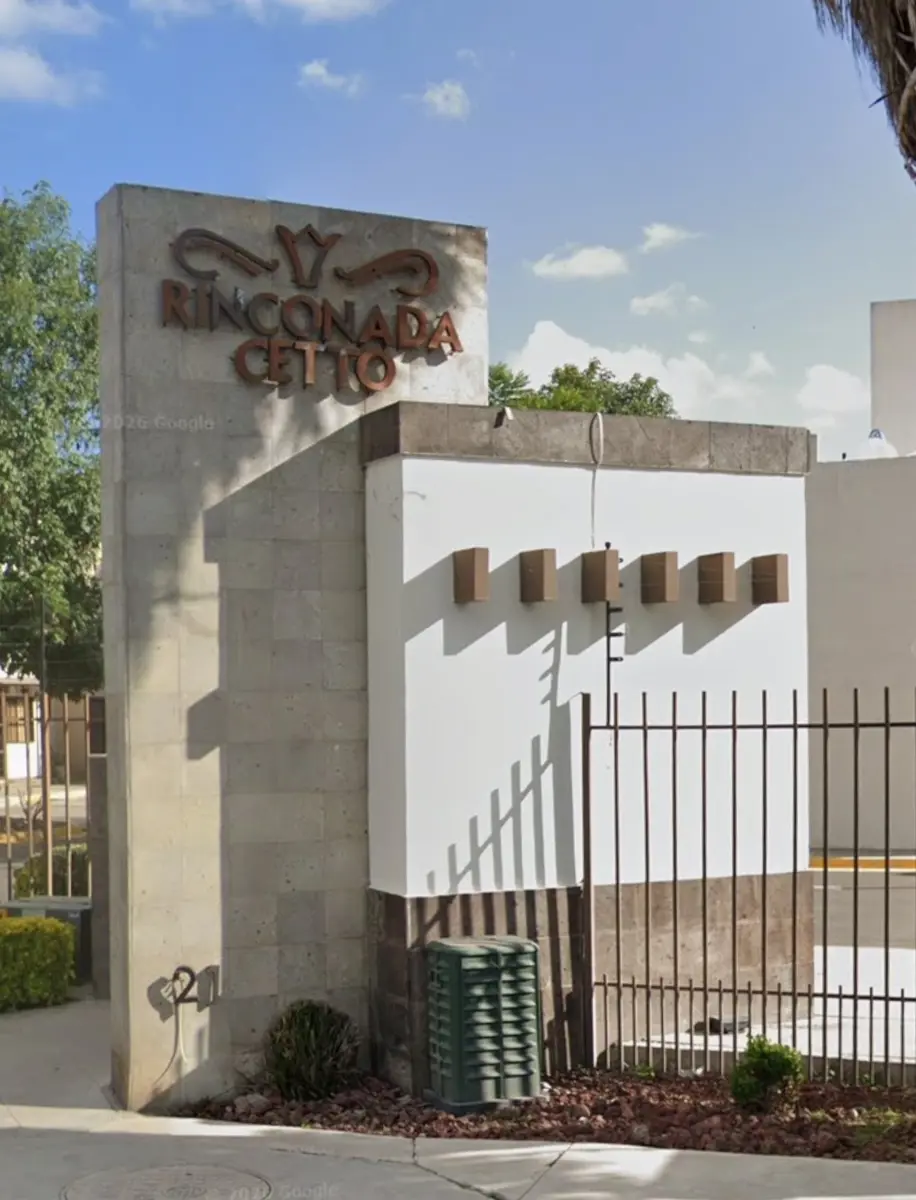 Casa en venta en Rincones del Marques, El Marqués — foto 1 de 15