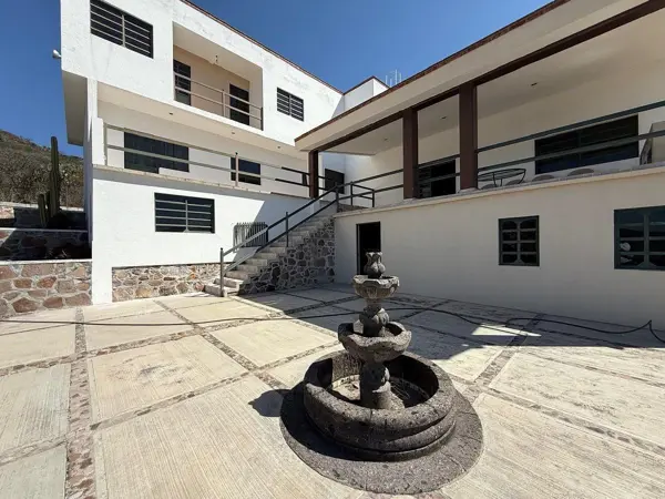 Casa en venta en Santa Teresa, Huimilpan — foto 2 de 38