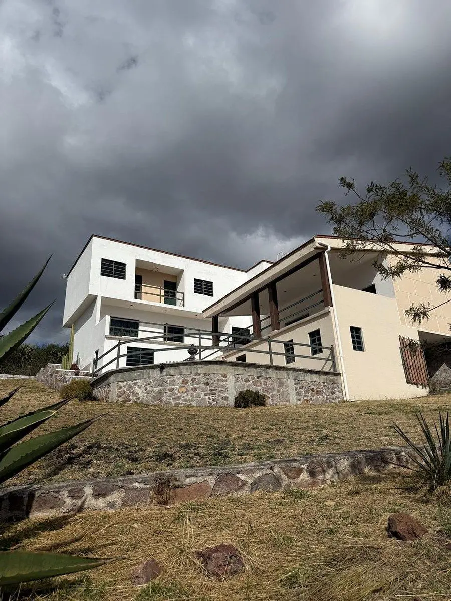 Casa en venta en Santa Teresa, Huimilpan — foto 1 de 38