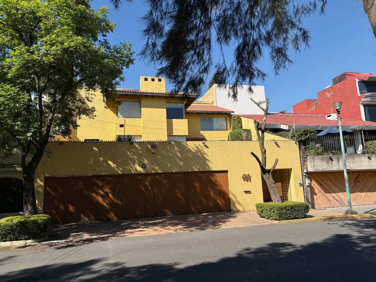 Casa en venta en Fuentes del Pedregal, Tlalpan — foto 1 de 30