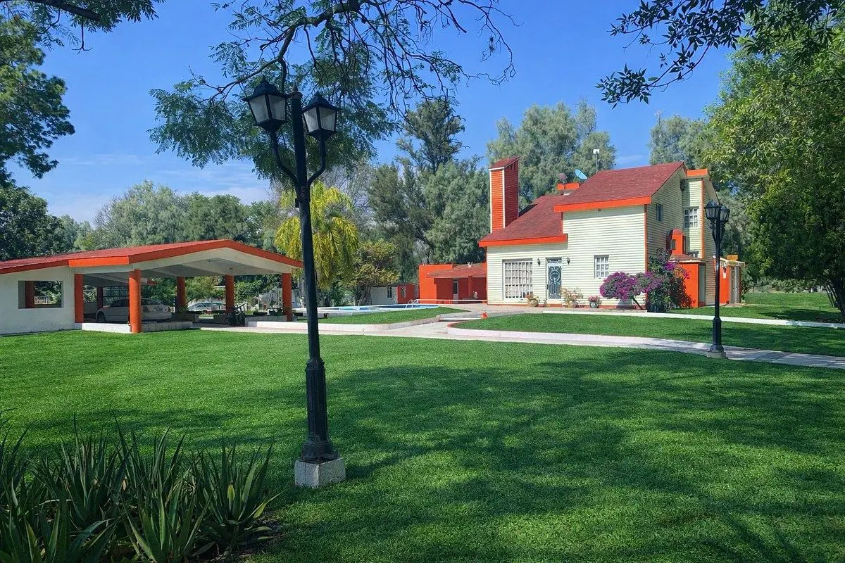 Finca-Rancho en venta en La Providencia, Comonfort — foto 1 de 46