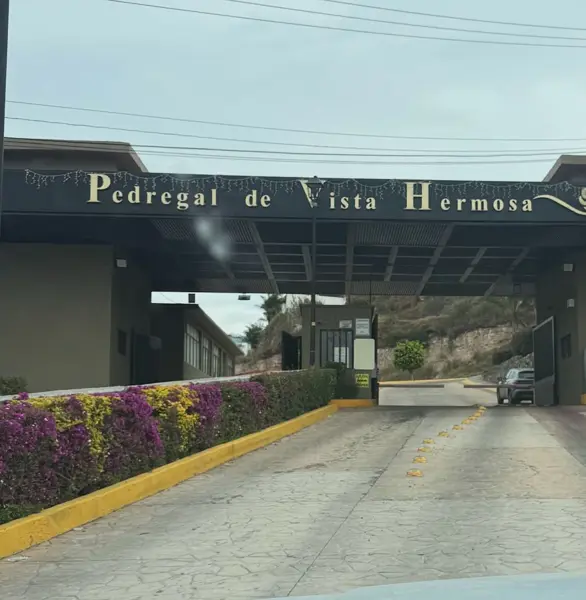 Venta Terreno Residencial Fracc. Pedregal de Vista Hermosa, Queretaro