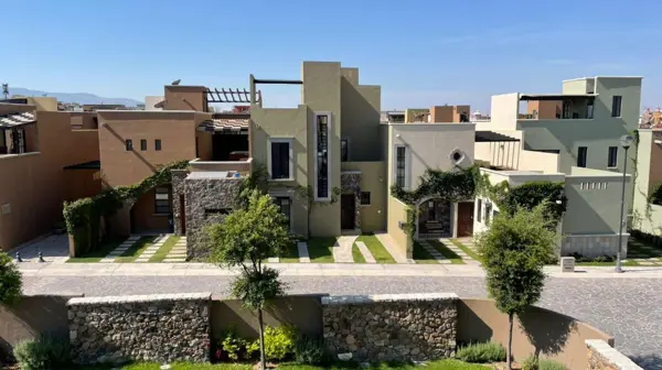 Casa en renta en Lomas de San José, San Miguel de Allende — foto 2 de 29