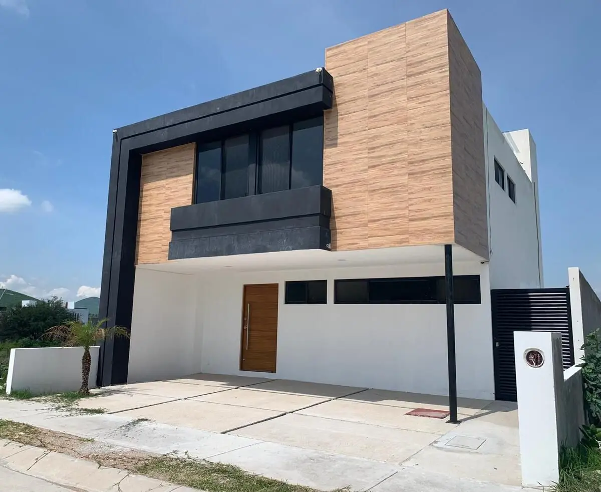 Casa en venta en El Encino, Huimilpan — foto 1 de 35