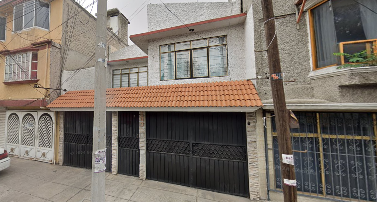 Casa en venta en San Juan de Aragón VI Sección, Gustavo A. Madero — foto 1 de 11