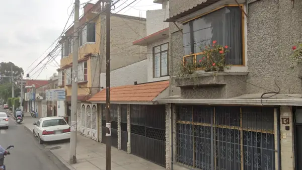Casa en venta en San Juan de Aragón VI Sección, Gustavo A. Madero — foto 2 de 11
