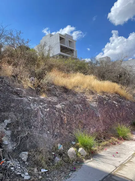 Terreno en Venta en Cumbres del Lago Queretaro — foto 1 de 9