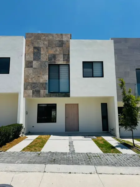 CASA EN RENTA EN PARQUE MALLORCA
