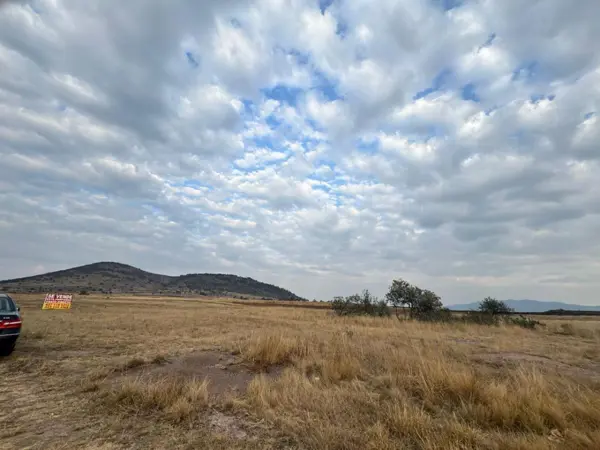VENTA DE TERRENO A PIE DE CARRETERA A LA MURALLA AMEALCO