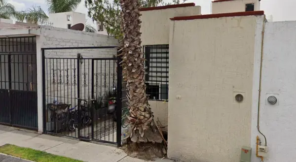 CASA EN VENTA EN CORREGIDORA, QUERETARO
