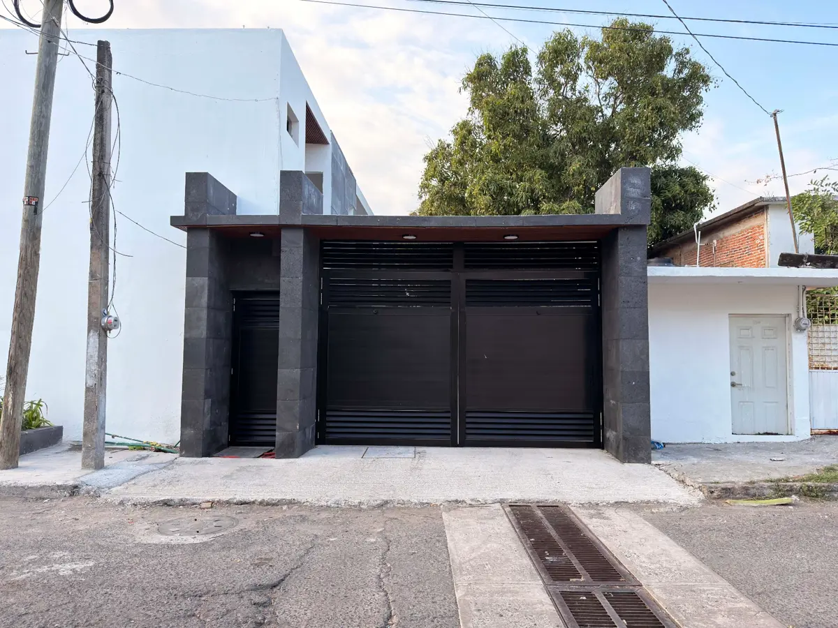 Casa en venta en Adalberto Tejeda, Boca del Río — foto 1 de 17