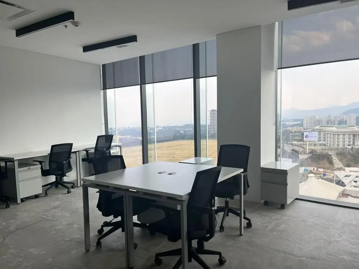 Oficina en renta en Santa Fe Cuajimalpa, Cuajimalpa de Morelos — foto 1 de 11