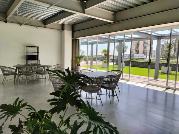 Local en venta en Jurica, Querétaro — foto 3 de 7