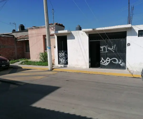Local en venta en Granjas Banthi 3ra Sección, San Juan del Río — foto 2 de 6