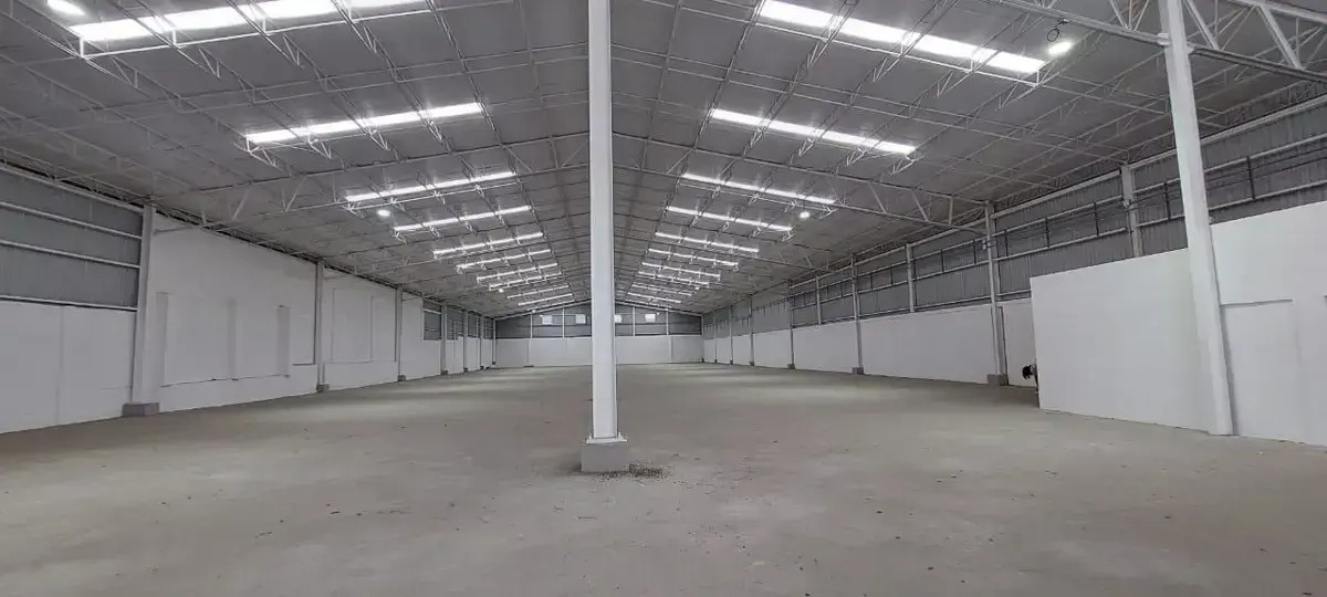 Bodega en renta en Las Encinas, General Escobedo — foto 1 de 8