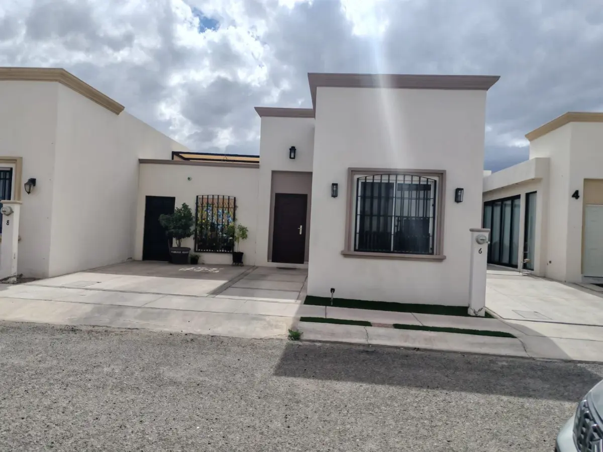 Casa en venta en La Candelaria, Hermosillo — foto 1 de 17