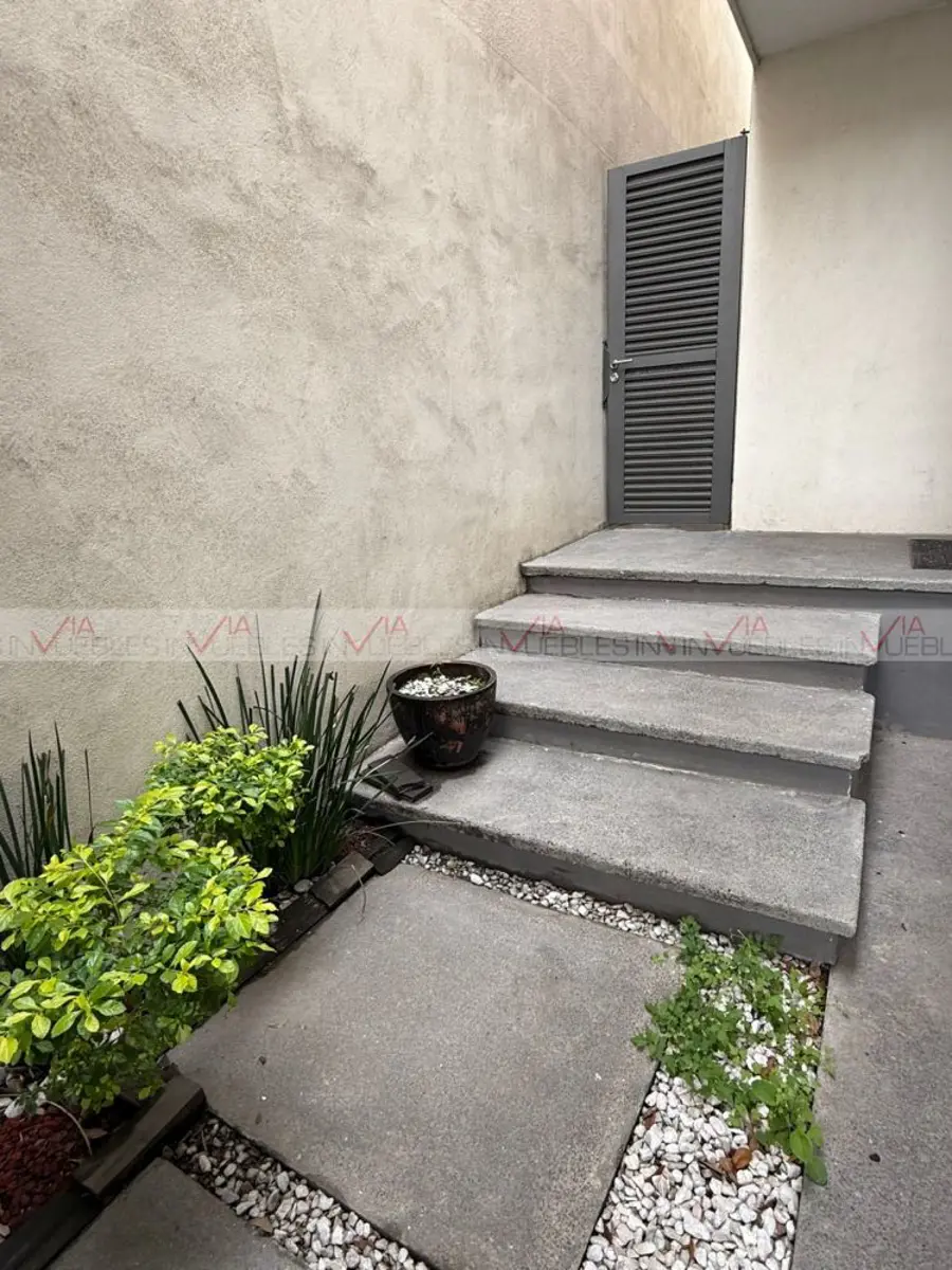 Casa en venta en Cerradas de Cumbres, Monterrey — foto 1 de 15