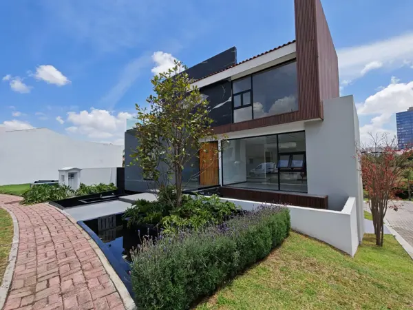 Casa en venta en La Vista Contry Club, San Andrés Cholula — foto 2 de 35