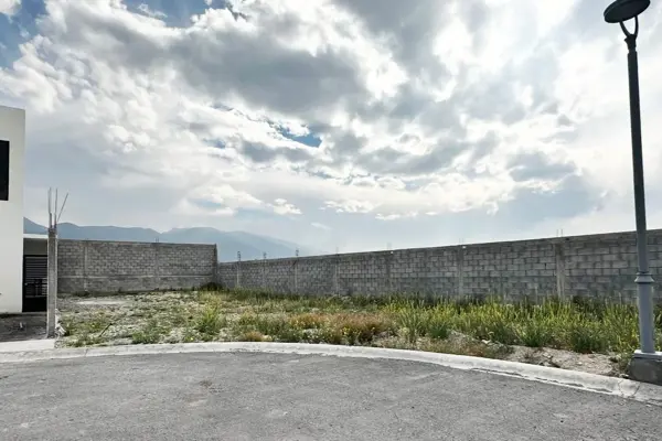 VENTA de Terreno en Fracc. Las Huertas