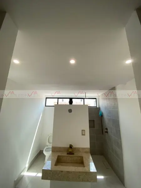 Casa en venta en Loma Bonita, Reynosa — foto 2 de 14
