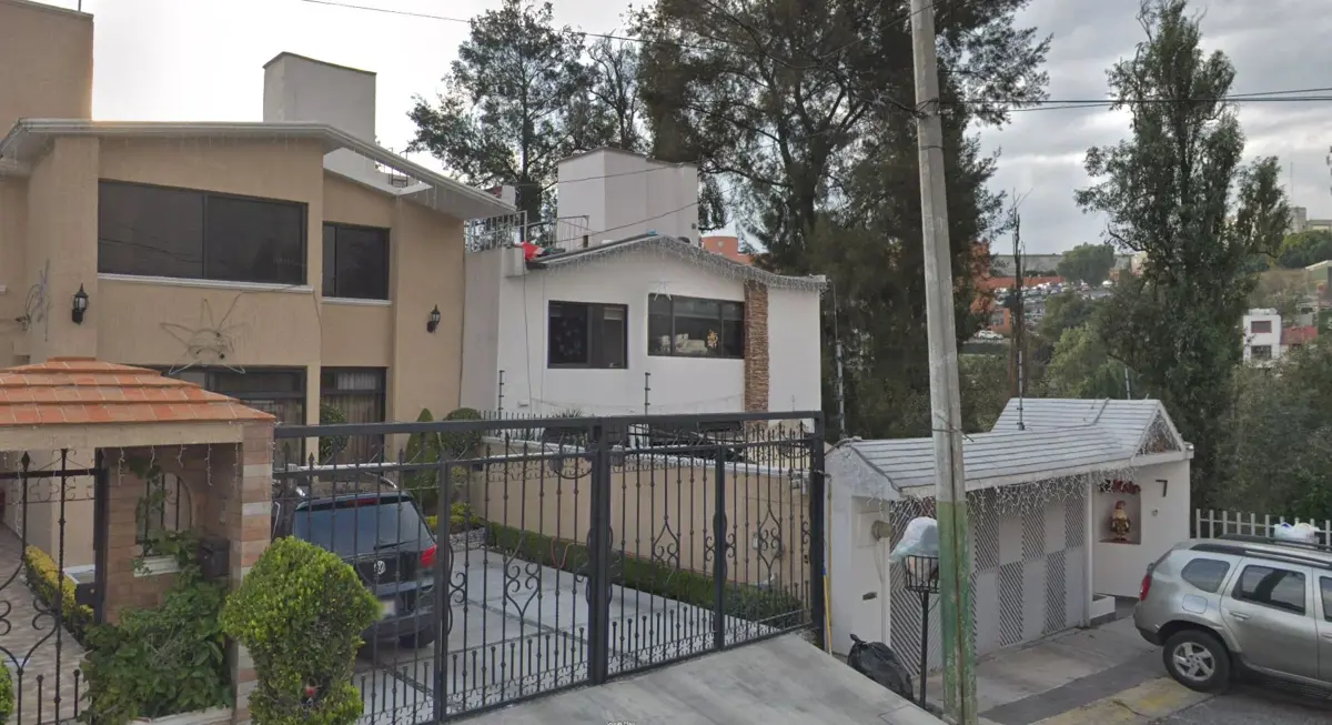 Casa en venta en Jardines de Satelite, Naucalpan de Juárez — foto 1 de 12