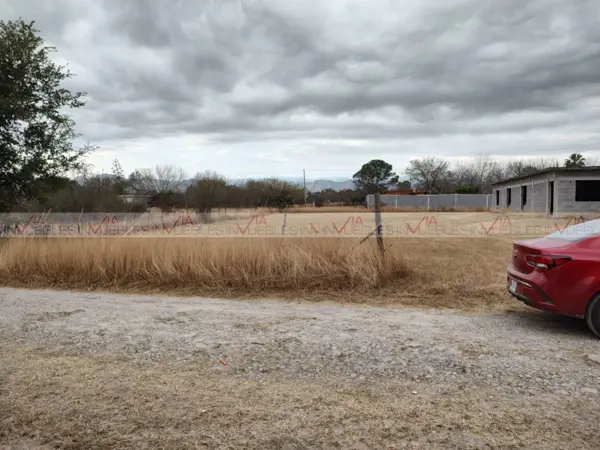 Terreno en venta en El Castillo, Cadereyta Jiménez — foto 2 de 9
