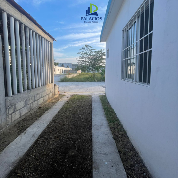 Casa en venta en Medellín, Medellín de Bravo — foto 2 de 9