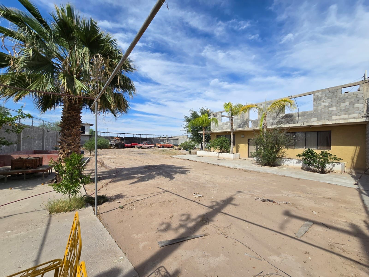 Terreno y Oficinas en renta en Joyas del Desierto, Torreón, Coahuila de Zaragoza Terreno y Oficinas en renta en Joyas del Desierto, Torreón, Coahuila de Zaragoza