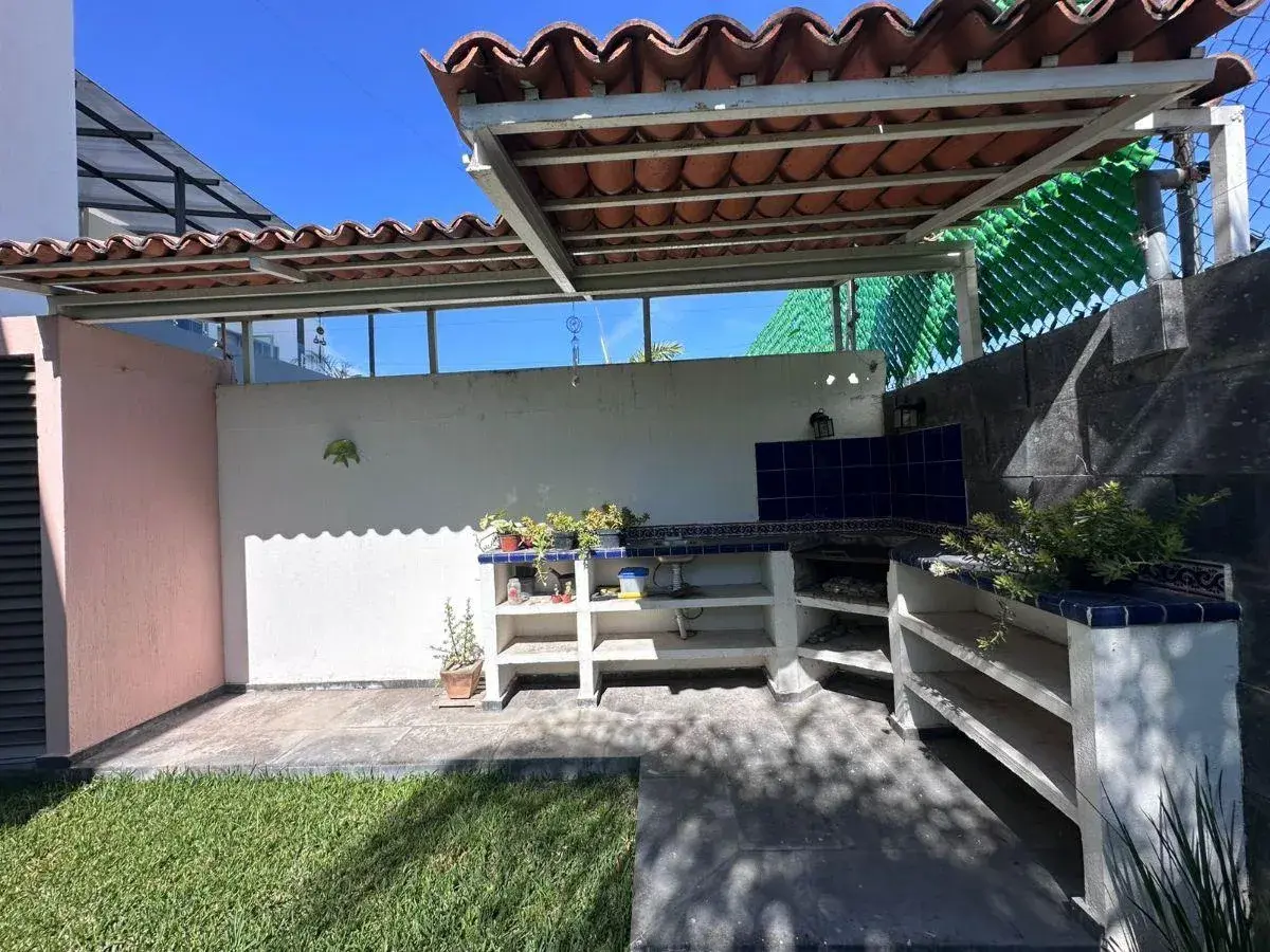 Casa en renta en Bugambilias, Zapopan — foto 1 de 21