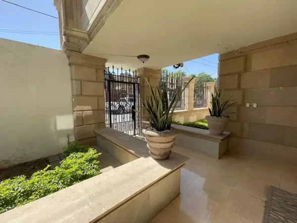 Casa en renta en Jardin, Reynosa — foto 3 de 35