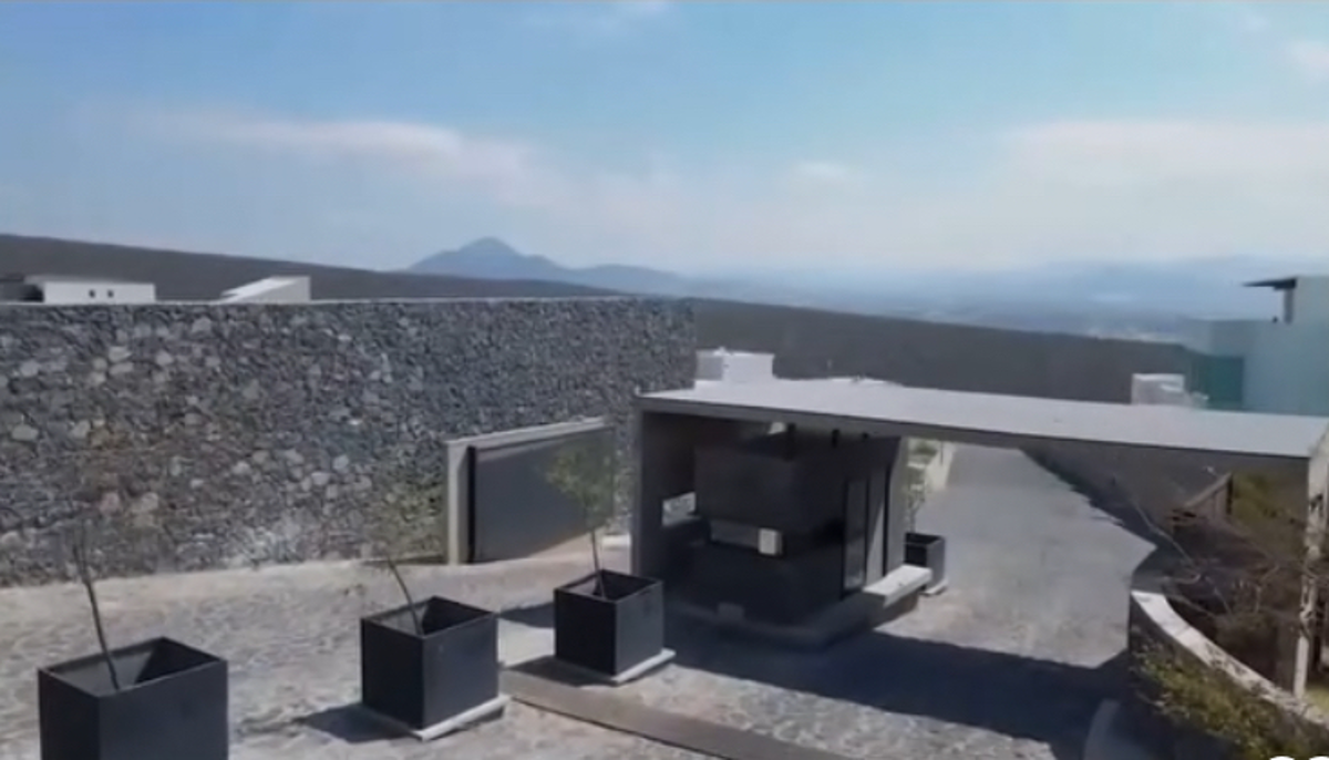 Terreno en venta en Vista Real y Country Club, Corregidora — foto 1 de 10