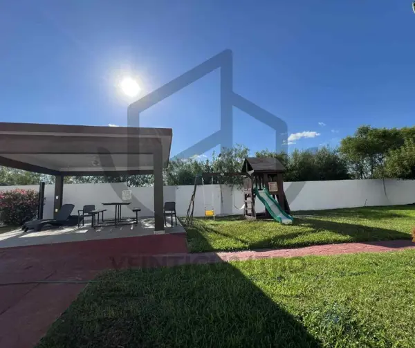 Casa en Privada con Alberca | Loma Bonita Residencial | Seguridad 24/7