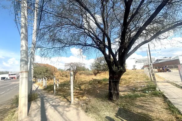 RENTA TERRENO EN BLVD A POCITOS
