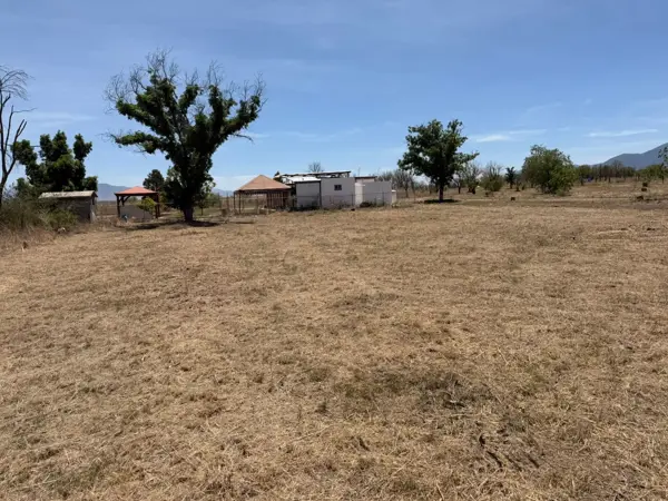 Terreno en venta en El Derramadero, Saltillo — foto 2 de 3